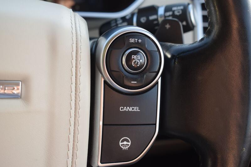 LAND ROVER RANGE ROVER